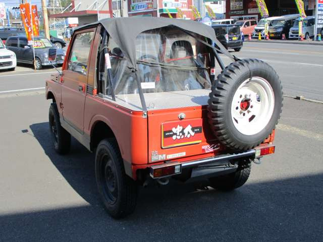 中古車 スズキ ジムニー Sj30 4wd 2スト 幌車 の中古車詳細 86 000km オレンジ 長崎県 59万円 中古車情報 中古車 検索なら 車選びドットコム 車選び Com