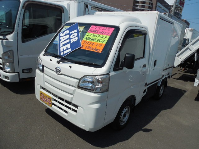 中古車 ダイハツ ハイゼットトラック 冷蔵冷凍車 4wd デンソー製冷凍機 7 設定 の中古車詳細 126 000km ホワイト 宮城県 129 8万円 中古車情報 中古車検索なら 車選びドットコム 車選び Com