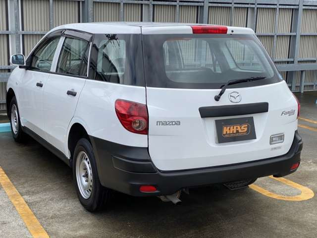 中古車 マツダ ファミリアバン 1 6 Ve 4wd の中古車詳細 63 000km ホワイト 鳥取県 36 8万円 中古車情報 中古車 検索なら 車選びドットコム 車選び Com