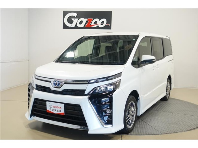 中古車 トヨタ ヴォクシー 1 8 ハイブリッド Zs の中古車詳細 2 000km パールメタリック 広島県 316 8万円 中古車 情報 中古車検索なら 車選びドットコム 車選び Com