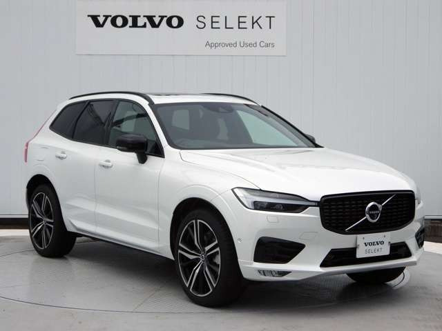 中古車 ボルボ Xc60 B6 Awd Rデザイン 4wd の中古車詳細 登録済未使用車 30km走行 ホワイト 静岡県 698万円 中古車情報 中古車検索なら 車選びドットコム 車選び Com