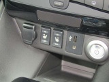 USBソケットやシートヒーターなど快適装備が充実しています!