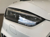 Audi RS 5 Sportback /アルミホイール 5アームトラペゾイドデザイン グロスアンスラサイトブラック ポリッシュト 9J x 20/プライバシーガラス