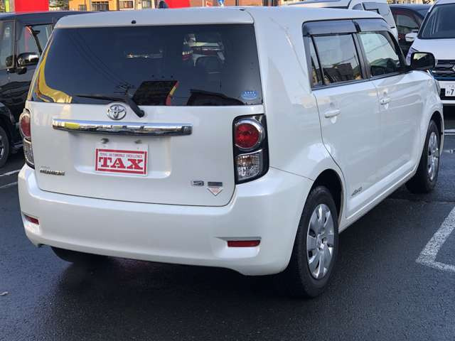 中古車 トヨタ カローラルミオン 1 8 S 4wd の中古車詳細 95 000km ホワイト 青森県 69 8万円 中古車情報 中古車 検索なら 車選びドットコム 車選び Com