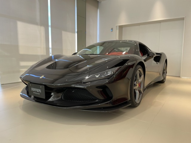 中古車 フェラーリ F8トリブート F1 DCT の中古車詳細 (55km, ブラック, 静岡県, 4,990万円) | 中古車情報・中古車検索なら【車選びドットコム(車選び.com)】