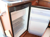 冷蔵庫は大容量の100Lです!