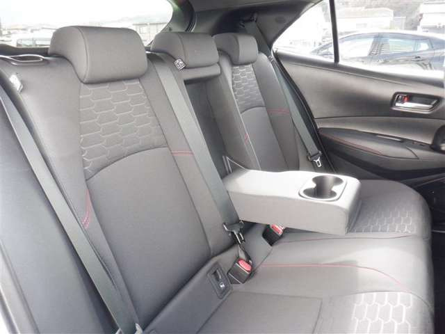 中古車 トヨタ カローラスポーツ 1 8 ハイブリッド G Z の中古車詳細 15 000km パールメタリック 福岡県 232 1万円 中古車情報 中古車検索なら 車選びドットコム 車選び Com 中古車 トヨタ カローラスポーツ 1 8 ハイブリッド G Z の中古車詳細 15 000km パールメタリック 福岡県 232 1万円 中古車情報 中古車検索なら 車選びドットコム 車選び Com