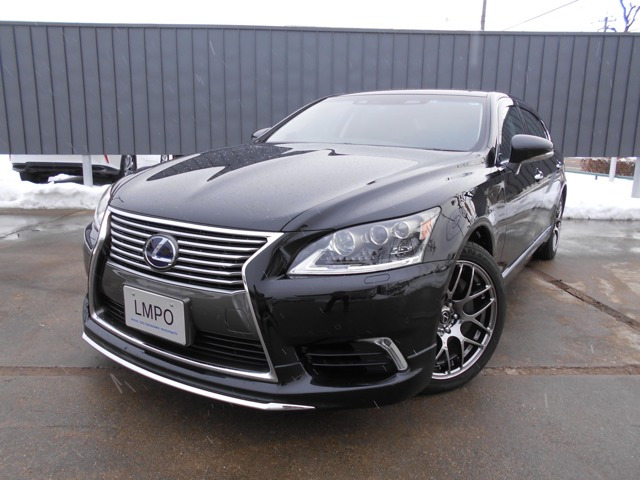 中古車 レクサス Ls600hl 600hl エグゼクティブパッケージ 4wd の中古車詳細 26 000km ブラックメタリック 石川県 428万円 中古車情報 中古車検索なら 車選びドットコム 車選び Com