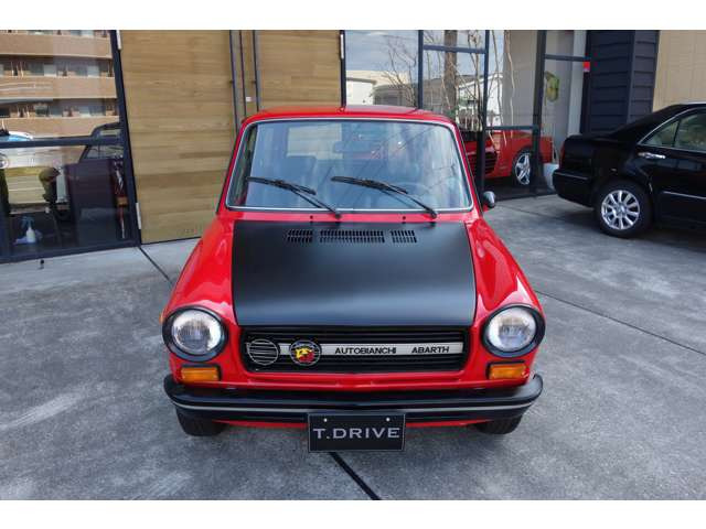 中古車 アウトビアンキ A112 アバルト の中古車詳細 レッド 新潟県 330万円 中古車情報 中古車検索なら 車選びドットコム 車選び Com