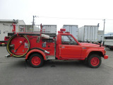 サファリ  消防ポンプ車 4WD