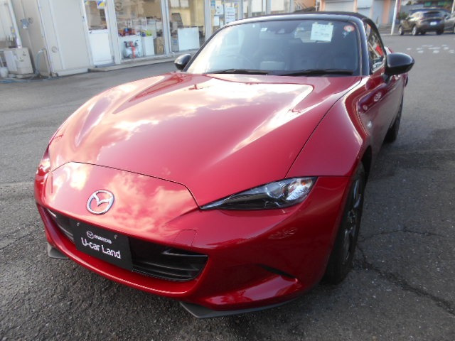 中古車 マツダ ロードスター 1 5 Rs の中古車詳細 38 000km レッドメタリック 神奈川県 269 8万円 中古車情報 中古車 検索なら 車選びドットコム 車選び Com