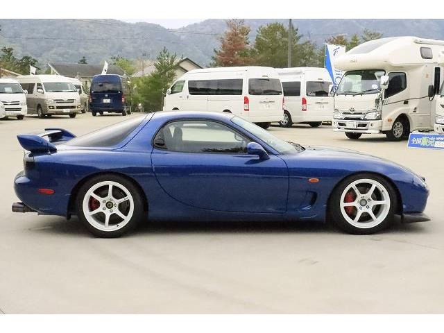 中古車 マツダ RX-7 タイプR バサースト の中古車詳細 (64,547km, ブルー, 兵庫県, 607万円) 