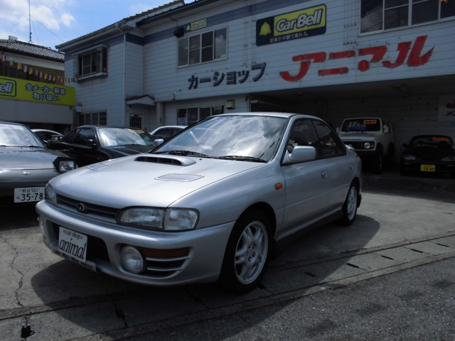 インプレッサ 2.0 WRX 4WD 