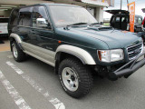 ビッグホーン 3.0 プレジールII ロング ディーゼル 4WD 