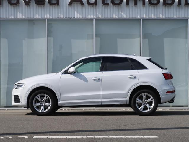 中古車 アウディ Q3 1 4 Tfsi スポーツ の中古車詳細 48 000km ホワイト 大阪府 225万円 中古車情報 中古車 検索なら 車選びドットコム 車選び Com