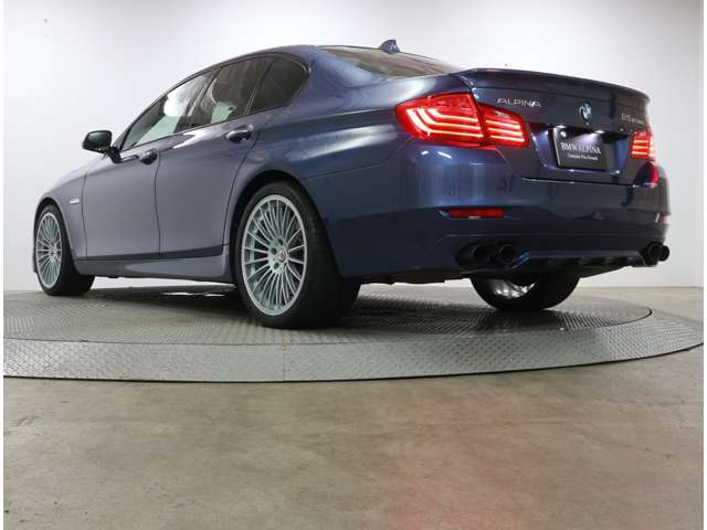 中古車 Bmwアルピナ B5 ビターボ リムジン エディション50 の中古車詳細 55 000km ブルー 神奈川県 767万円 中古車 情報 中古車検索なら 車選びドットコム 車選び Com 中古車 Bmwアルピナ B5 ビターボ リムジン エディション50 の中古車詳細 55 000km ブルー 神奈川県 767万円 中古車 情報 中古車検索なら 車選びドットコム 車選び Com