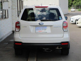 フォレスター 2.0i 4WD 横滑防止装置付 ナビ フルセグ ETC