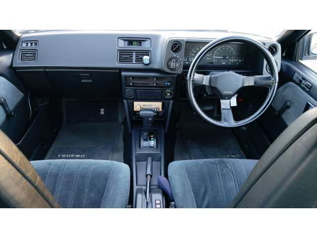 AE86 センターパネルコンソール 超美品 AE86 センターパネルコンソール 超美品