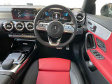 CLAクラス AMG CLA45 CLA45 4マチック 4WD 