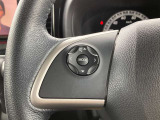 オーディオ等の操作ができるハンドルスイッチ付!手元で操作できるので運転中でも安心です☆