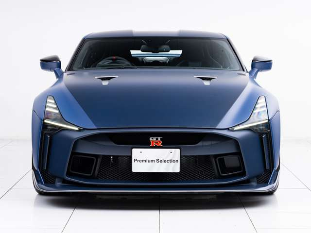中古車 日産 GT-R 3.8 50th アニバーサリー 4WD 50周年記念