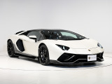 アヴェンタドール LP780-4 ウルティメ 4WD 