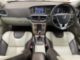 V40クロスカントリー T5 4WD 4WD 本革シート
