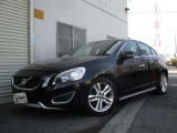 S60 T6 AWD SE ターボ車黒革HDDナビBカメラRモニター