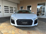 R8 V10 5.2 FSI クワトロ 4WD 