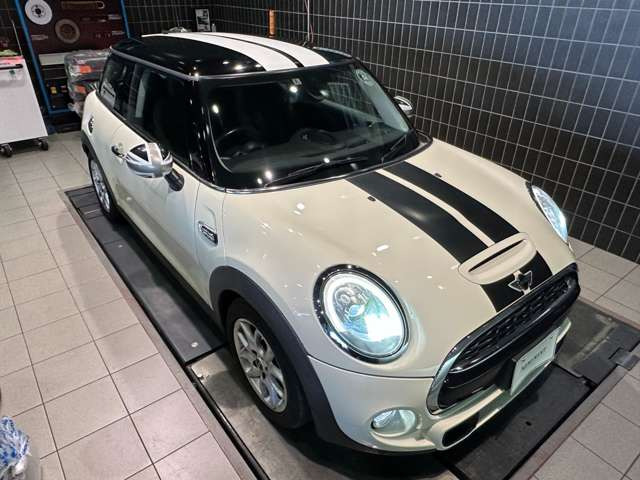中古車 BMW MINI ミニ クーパー S の中古車詳細 (63,000km, ホワイト 
