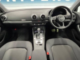A3セダン 30 TFSI シグネチャーエディション 