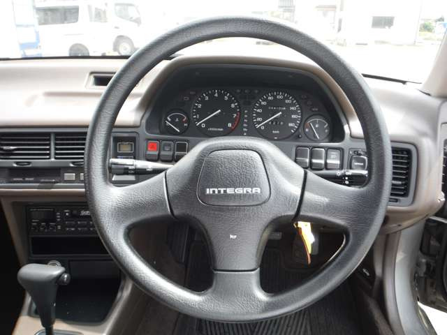 本田　運転席 ホンダ インテグラセダン 1.6 ZX の中古車詳細 (24,000km, ガン