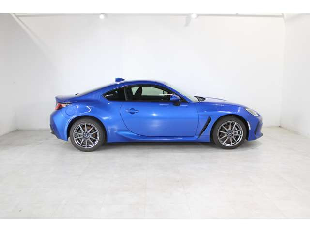 中古車 スバル BRZ 2.4 R の中古車詳細 (13,000km, ブルー, 北海道