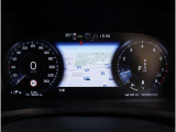 運転にかかわる主要な情報は、12.3インチのデジタル液晶ドライバー・ディスプレイにわかりやすく表示されます。お好みの表示パターンと背景色へと変更できますので、状況に合わせてお選びください。