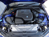 2L直列4気筒BMWツインパワー・ターボ・ディーゼルエンジン。出力115kW〔156ps〕/4500rpm(カタログ値)、トルク250Nm〔25.5kgm〕/1300-4300rpm(カタログ値)♪