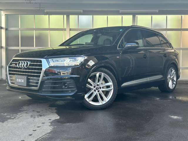 中古車 アウディ Q7 3.0 TFSI クワトロ Sラインパッケージ 4WD の中古