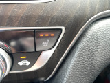 エアコンスイッチ横にシートヒーターのスイッチがついています。