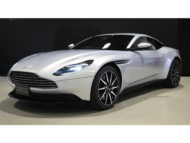 DB11 V8 