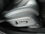◆電動シート装備◆シートポジションの調節が電動でできます。体格にあった細かな位置調整ができます!