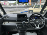 デリカミニ G プレミアム 4WD デモカー