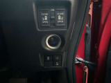 車内スイッチで電動スライドドアを操作可能です!