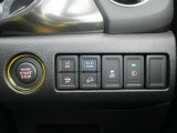 キーレスプッシュスタート。豊富な装備も魅力的!各機能の切り替えボタンは運転席から操作ラクラク。