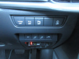 アイドリングストップ、TCSトラクションコントロールシステム、コーナーセンサー、iアクティブセンスは運転席のスイッチでオンオフが可能です