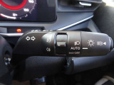 ◆アダプティブLEDヘッドライトシステム◆長寿命・省電力のLEDヘッドライト!さらに、照射パターンを変化させて対向車や先行車が眩しくならないようにハイビームをキープすることで、良好な視界を確保します
