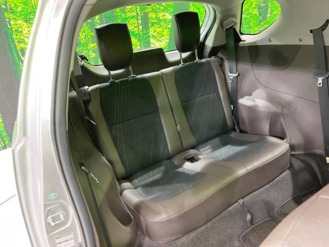トヨタIQ DBA-KGJ10 リヤシート用ヘッドレスト - 内装、インテリア