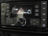 CD・ラジオ付きのオーディオです。シンプルなボタンで操作できますよ!素敵な音楽を聴きながらドライブに出かけましょう!