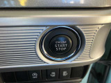 ★キーレスプッシュスタートシステム★エンジンスタートは最近はやりのプッシュスタート!鍵を車内に持ち込めばシリンダーに差し込まなくともボタン1つでエンジンがかかる★