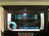 CD/カセットレシーバーです。  AM/FMラジオ付き。ラジオで休憩を楽しんだり交通渋滞や天気などの情報を取り入れられます。