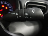 オートライト付!車外の明るさに応じて自動でヘッドライトを点灯・消灯します!