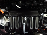 【エンジン】環境にも優しく低燃費と力強い走りをバランスよく実現したエンジンです。